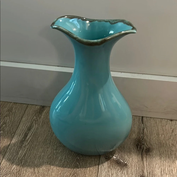 Retired SLAH Southern Living at Home Blue Tuscan Pitcher Vase - Picture 3 of 4